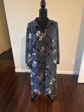 ModCloth Black and Cream Geometric Button-Front Top